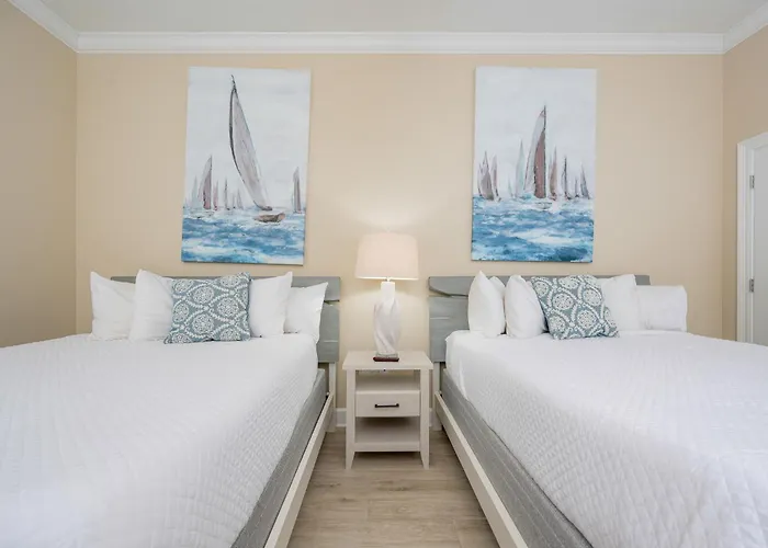 Phoenix Gulf Towers 703 Apartment